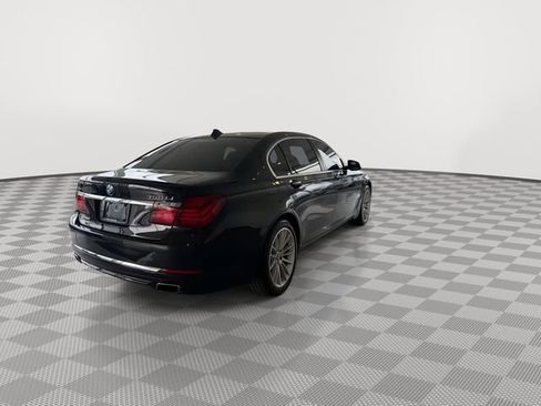 Used 2013 BMW 750Li xDrive AWD/4WD image 10