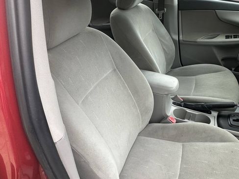 Used 2012 Toyota Corolla L FWD image 16