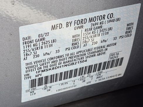 Used 2022 Ford Explorer XLT w/ Equipment Group 202A AWD/4WD image 34