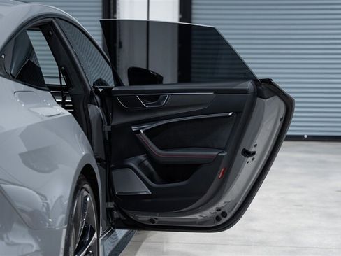 Used 2023 Audi RS 7 Sportback AWD/4WD image 32
