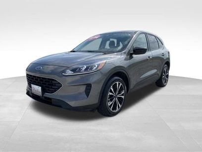 Used 2022 Ford Escape SE w/ SE Sport Appearance Package