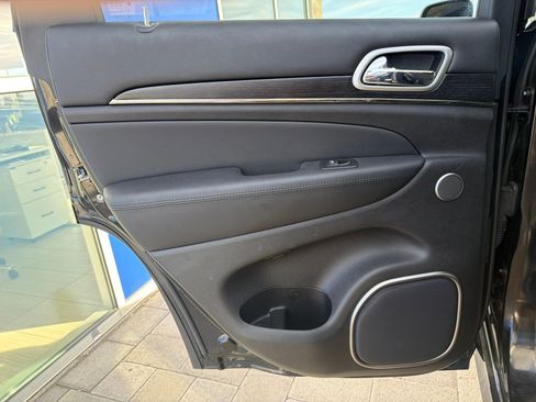 Used 2018 Jeep Grand Cherokee High Altitude AWD/4WD image 21
