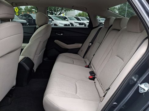 Used 2023 Honda Accord EX image 10