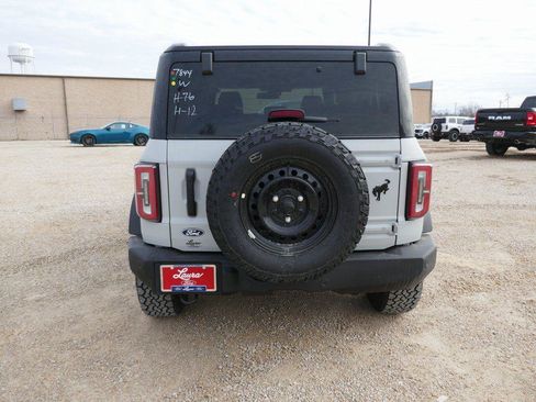 New 2026 Ford Bronco Outer Banks image 5
