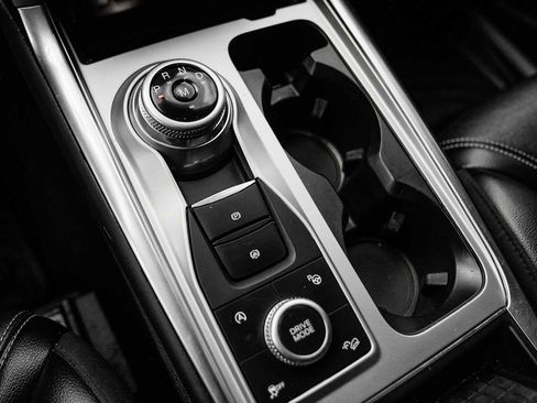 Used 2020 Ford Explorer ST w/ ST Street Pack image 35