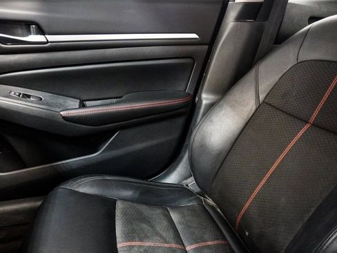 Used 2022 Nissan Altima 2.5 SR image 28