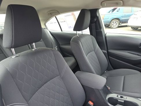 Certified 2024 Toyota Corolla LE image 9