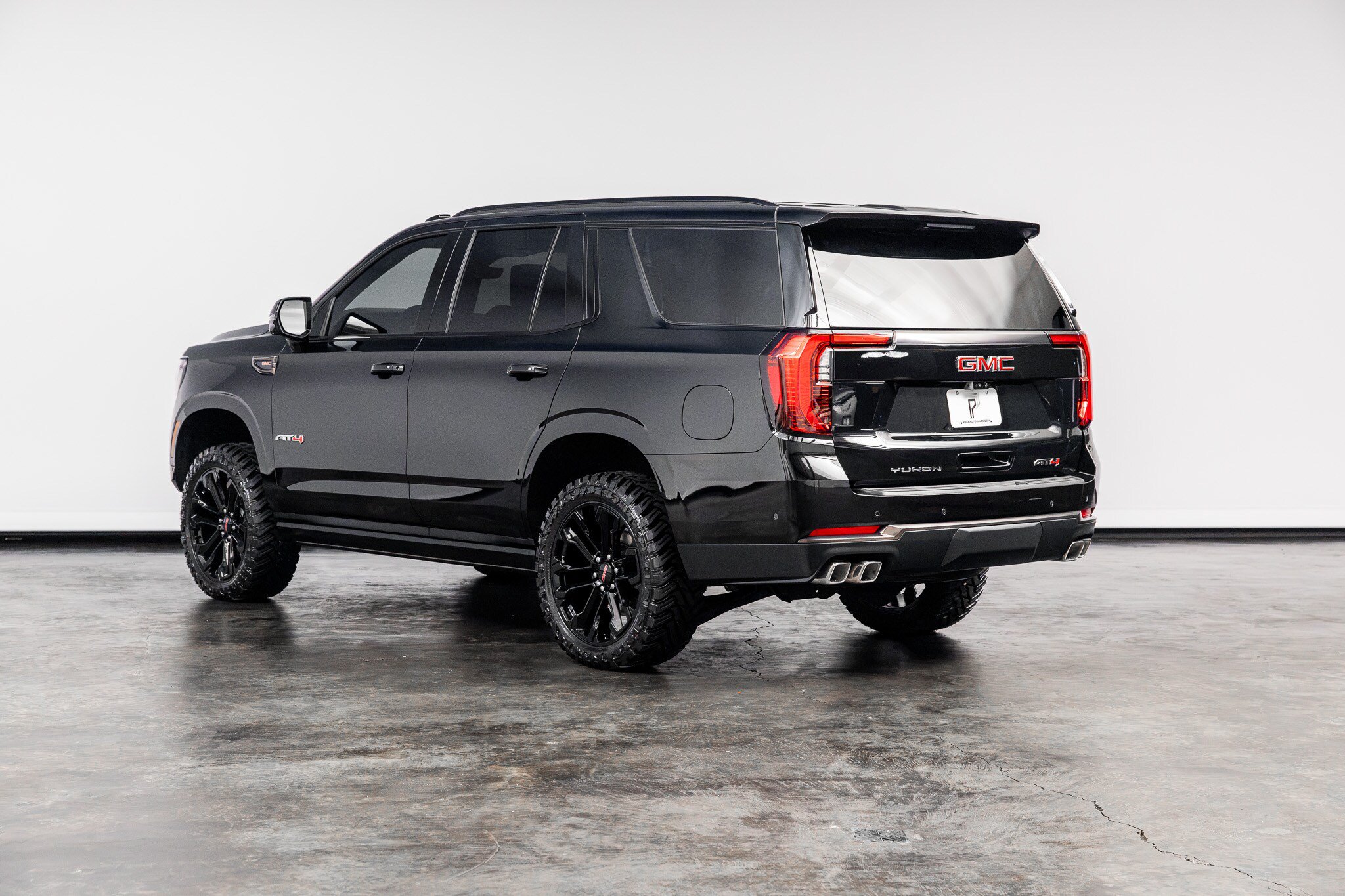 Used 2026 GMC Yukon AT4 Ultimate w/ LPO, Floor Liner Package AWD/4WD image 16