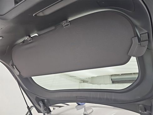 Used 2023 Honda Civic EX-L image 17