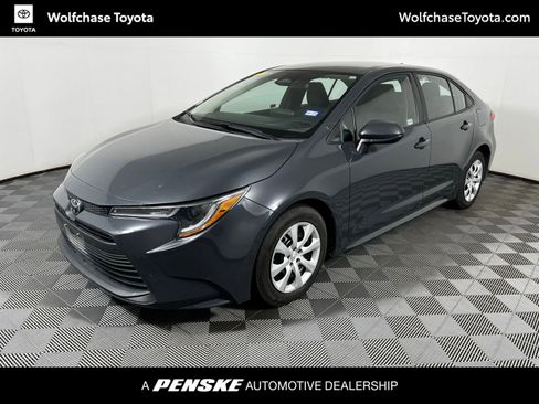 Used 2024 Toyota Corolla LE FWD image 1
