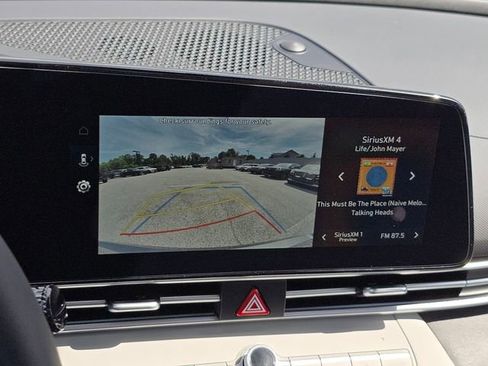 New 2026 Hyundai Elantra Limited FWD image 11