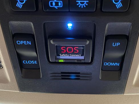 Used 2020 Toyota Avalon Limited w/ Advanced Safety Package FWD image 27