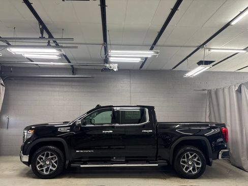 New 2026 GMC Sierra 1500 SLT w/ SLT Premium Plus Package AWD/4WD image 30