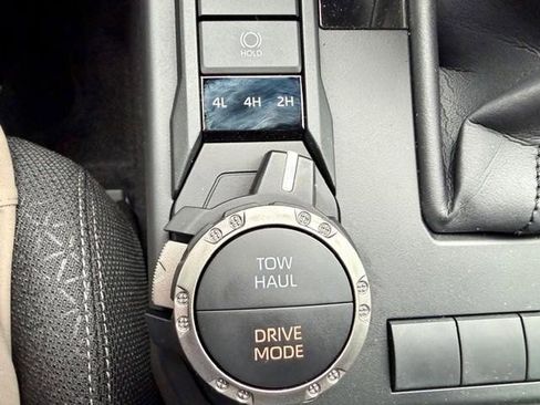 New 2025 Toyota 4Runner SR5 image 17