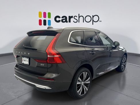 Used 2023 Volvo XC60 B5 Plus w/ Climate Package AWD/4WD image 5