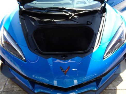 Used 2025 Chevrolet Corvette Z06 w/ Z07 Performance Package RWD image 15