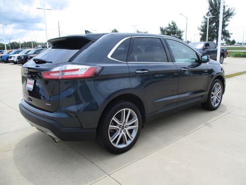 Used 2024 Ford Edge Titanium AWD/4WD image 7