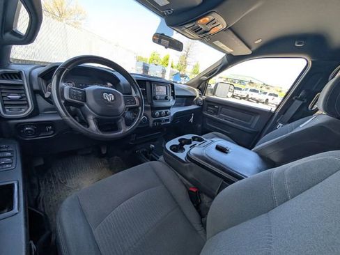 Used 2022 RAM 2500 Tradesman AWD/4WD image 5