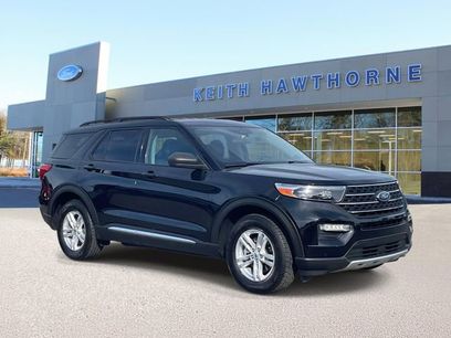 Certified 2023 Ford Explorer XLT w/ Equipment Group 202A