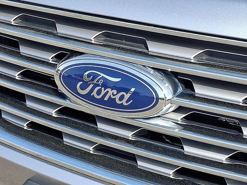 Used 2022 Ford Edge SE AWD/4WD image 28