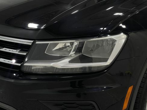 Used 2018 Volkswagen Tiguan SEL image 35
