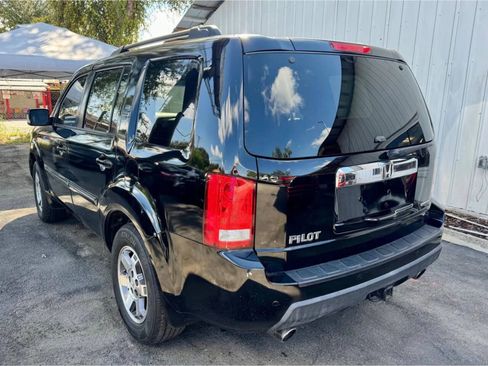 Used 2011 Honda Pilot Touring image 5
