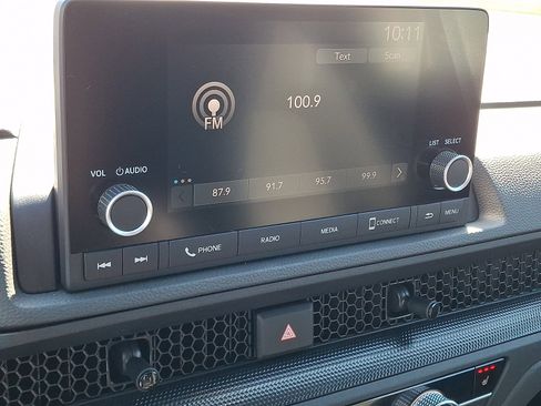 Used 2024 Honda CR-V EX image 17