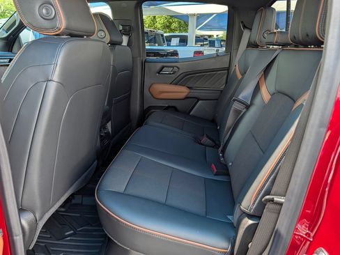 New 2026 GMC Canyon AT4 AWD/4WD image 27