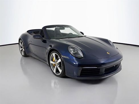 Used 2021 Porsche 911 Cabriolet image 33
