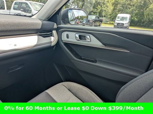 New 2025 Ford Explorer Active image 16