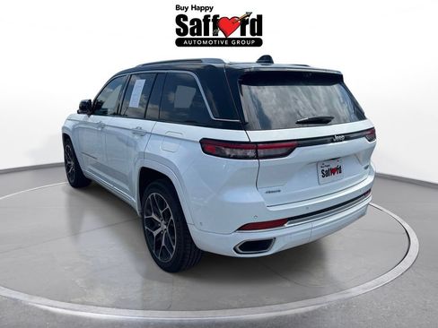 Used 2022 Jeep Grand Cherokee Summit AWD/4WD image 2