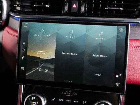 Used 2024 Jaguar XF R-Dynamic SE image 15