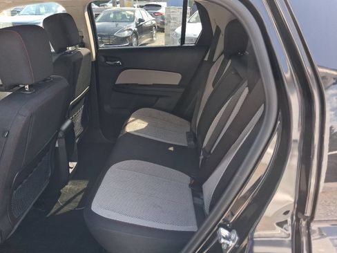 Used 2017 GMC Terrain SLE w/ Technology Package AWD/4WD image 10