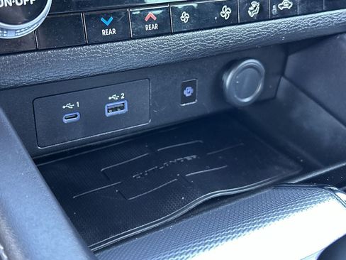 Used 2022 Mitsubishi Outlander SEL FWD image 25