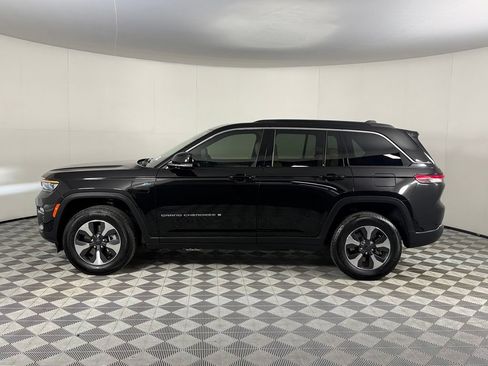 Used 2025 Jeep Grand Cherokee Limited 4xe AWD/4WD image 11