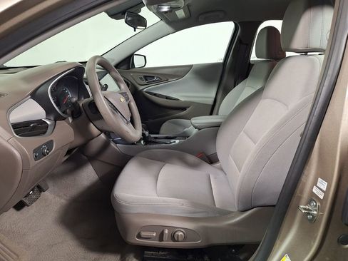 Used 2024 Chevrolet Malibu LT FWD image 11