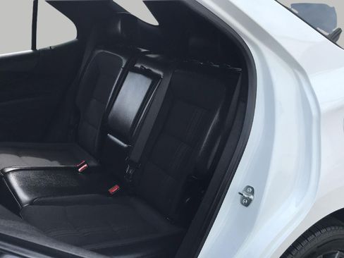 Certified 2024 Chevrolet Equinox RS w/ LPO, Floor Liner Package AWD/4WD image 18