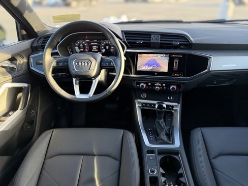 Certified 2025 Audi Q3 2.0T Premium w/ Convenience Package image 11