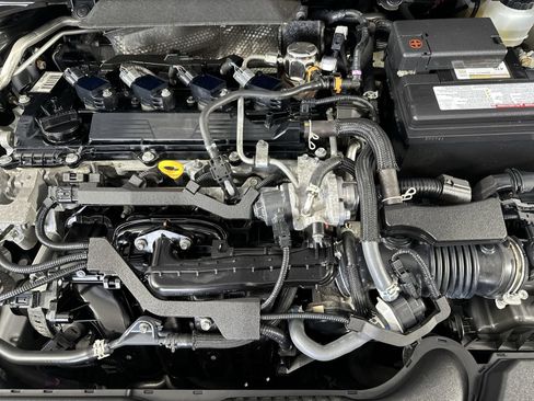 Used 2022 Toyota Corolla SE w/ Carpet Mat Package (TMS) FWD image 28