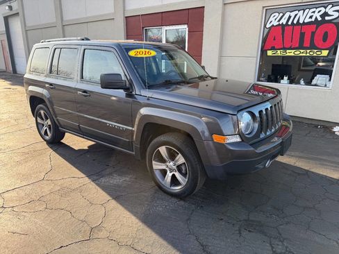 Used 2016 Jeep Patriot High Altitude image 1