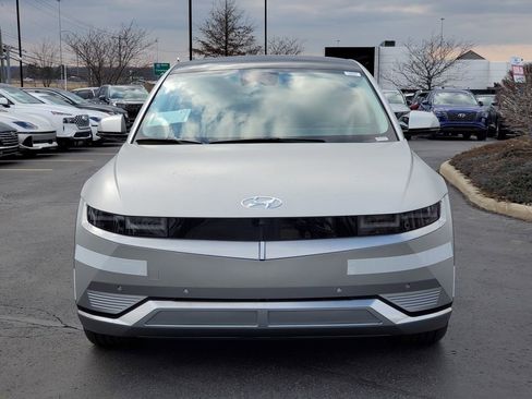 New 2024 Hyundai Ioniq 5 Limited image 9