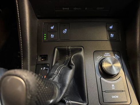 Used 2015 Lexus RC 350 AWD w/ Navigation System Package image 19