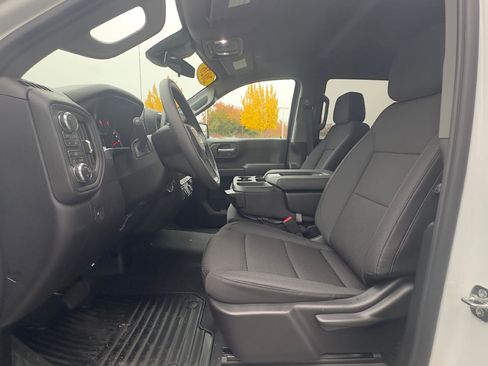 New 2026 GMC Sierra 1500 Pro image 13
