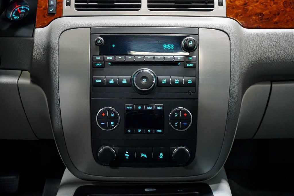 Used 2012 GMC Sierra 1500 SLT w/ SLT Convenience Package AWD/4WD image 70
