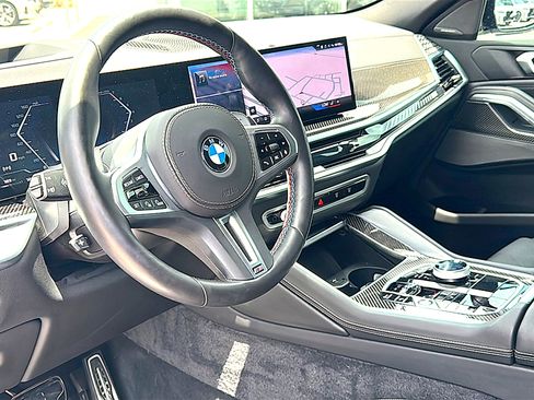 Used 2025 BMW X6 M60i AWD/4WD image 5