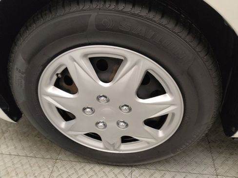 Used 2017 Kia Forte LX image 31