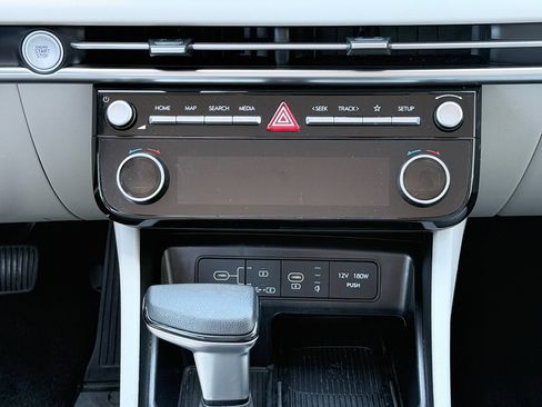 Used 2025 Hyundai Tucson SEL FWD image 18