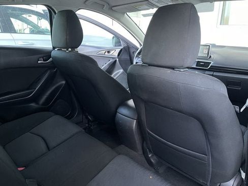 Used 2016 MAZDA MAZDA3 i Sport image 27