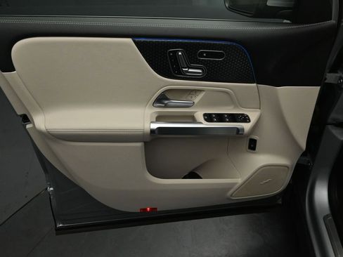 Used 2024 Mercedes-Benz EQB 300 300 w/ Winter Package image 20