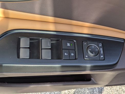 Used 2020 Lexus ES 350 w/ Premium Package image 21